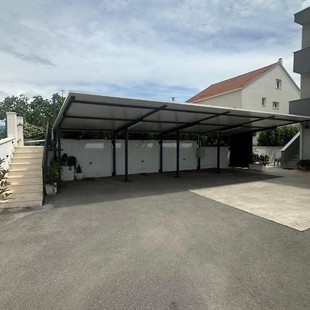 Batinic Apartments Kaštela Esterno foto
